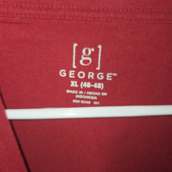 George Classic Red Short Sleeve Tee - Picture 2 of 3